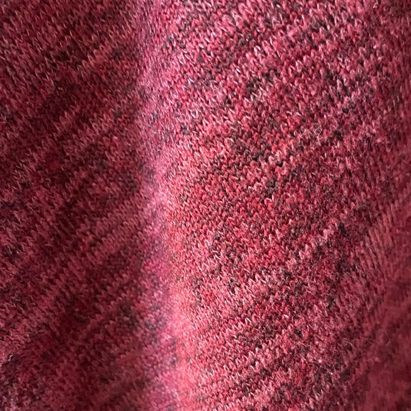 Sweater dress from Le Chateau - Picture 2 of 4